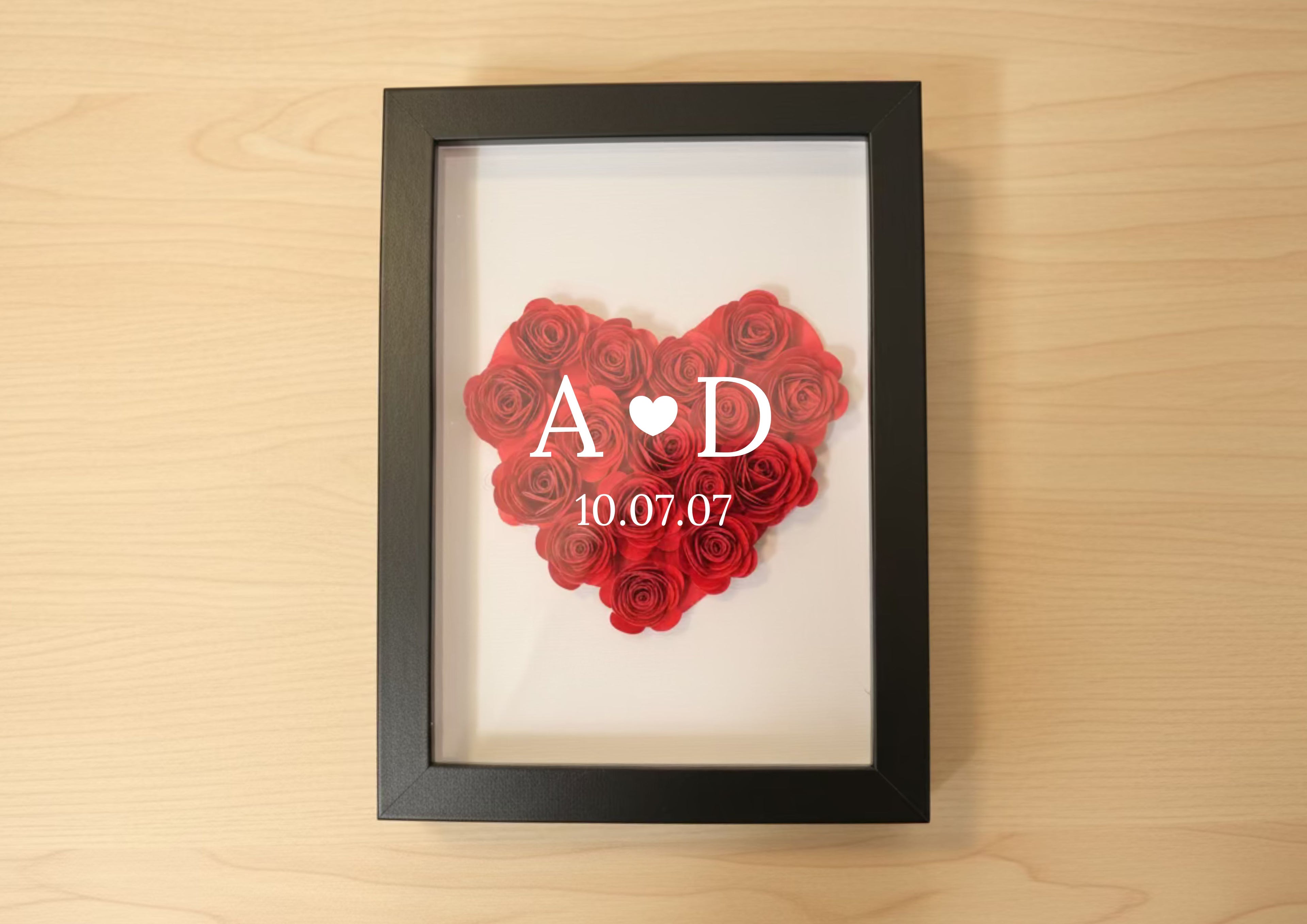 ✨ Mini Shadow Box Personalizzata – Un Regalo che Parla d’Amore ✨