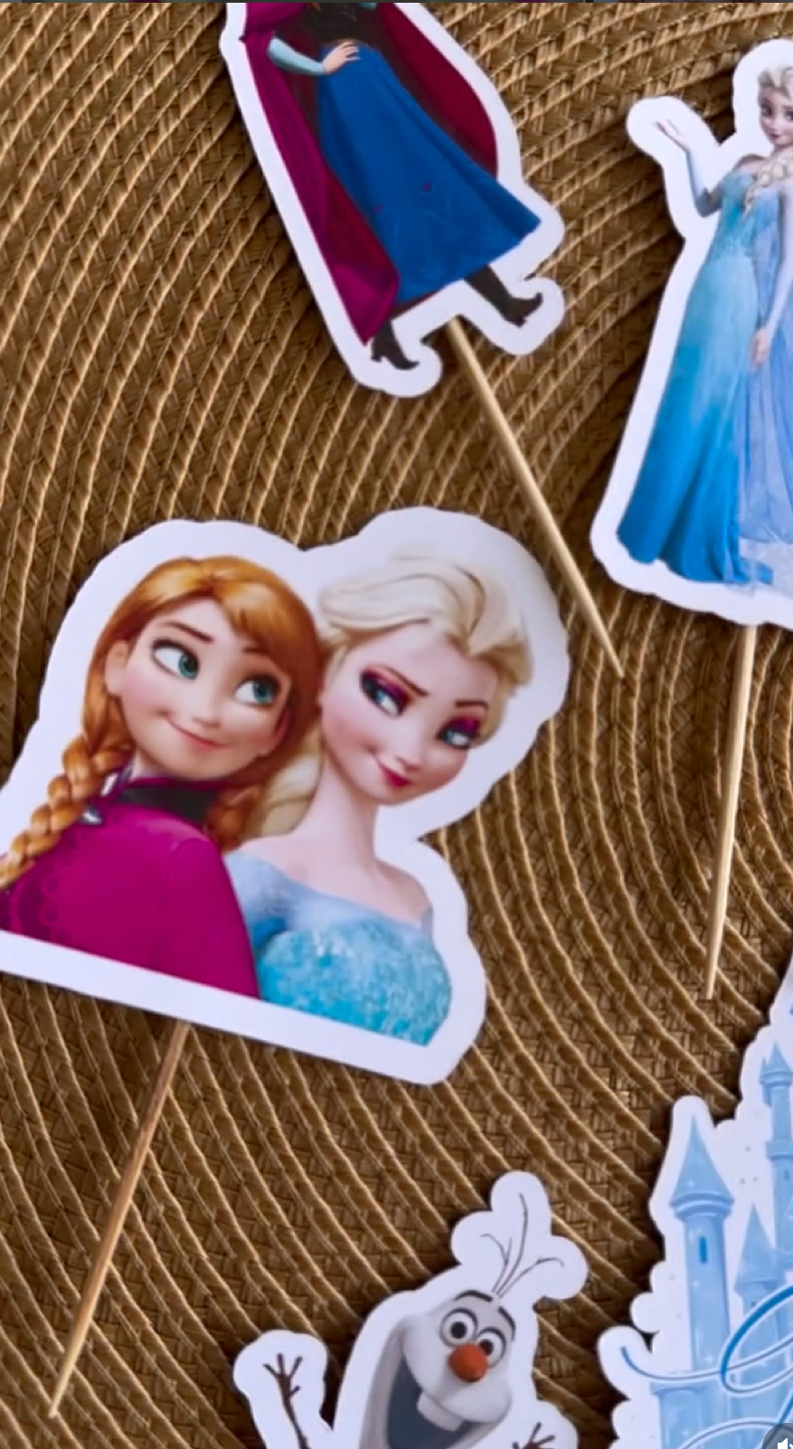 Spiedini a tema per buffet